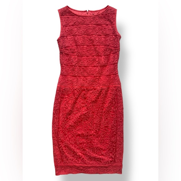 Tadashi Shoji Dresses & Skirts - Tadashi Shoji Women’s 8 Lace Embroidered Fully Lined Sheath Coral Midi Floral